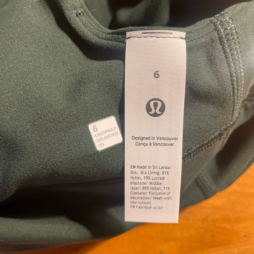 Lululemon Align V-Neck A/B Sports Bra - Picture 3 of 4